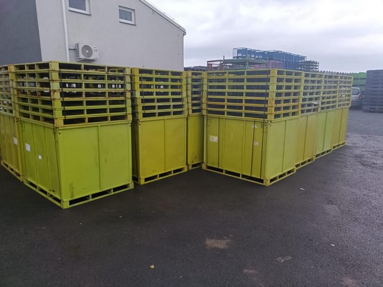 Faltbarer Stahlblechbehälter lackiert Stahlbehälter 1400x1100x1100