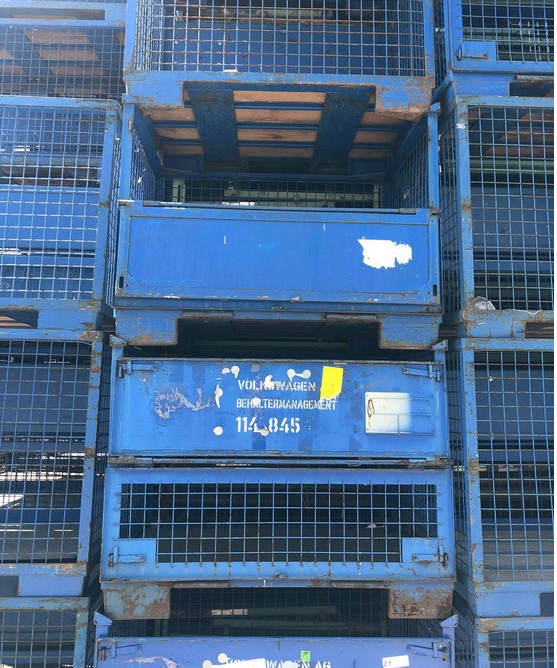 Gitterbox VW 114 845 lak-staven-