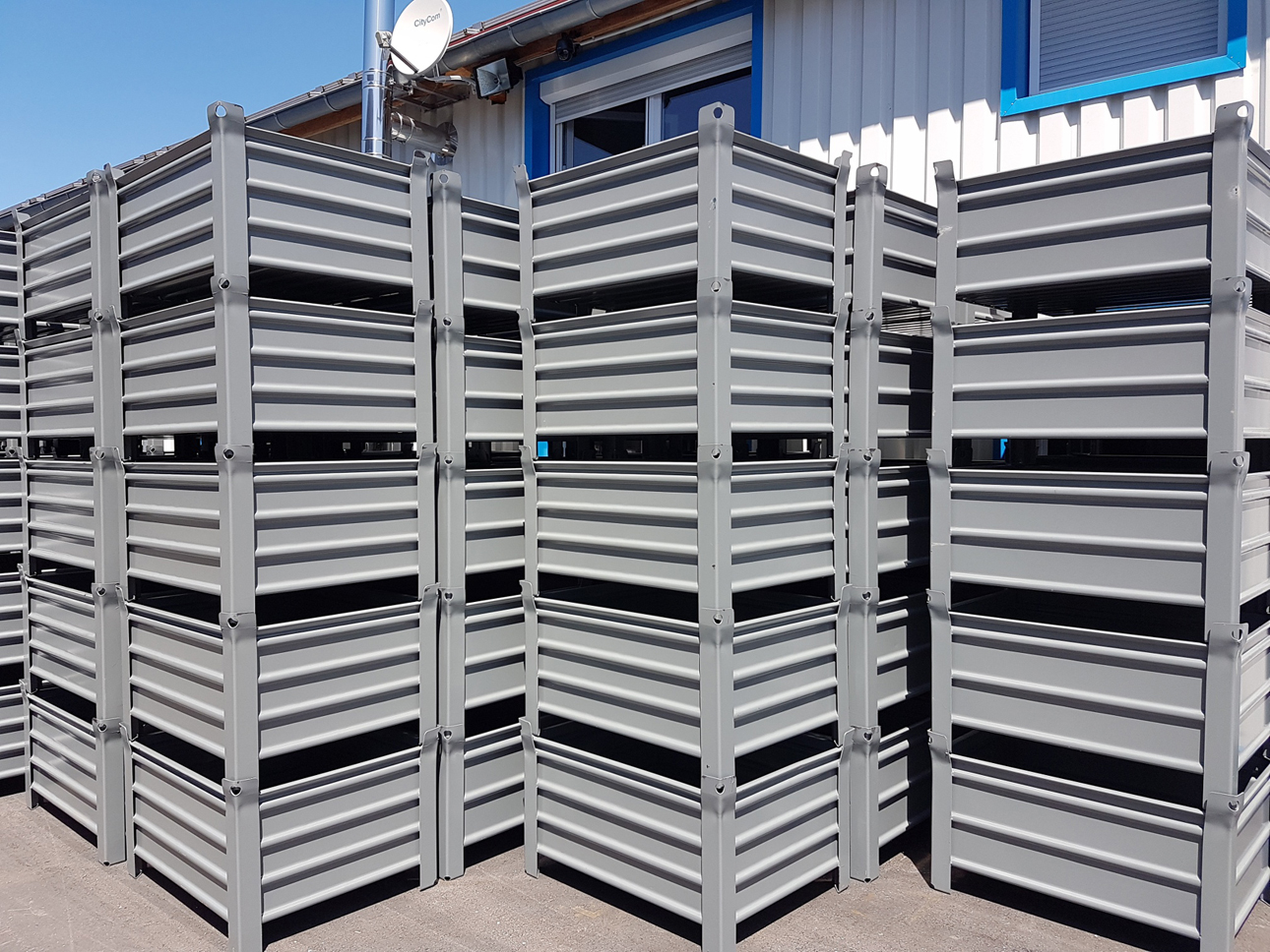 Stahlbehälter SB-186-600 lackiert Großladungsträger 1000x800x600