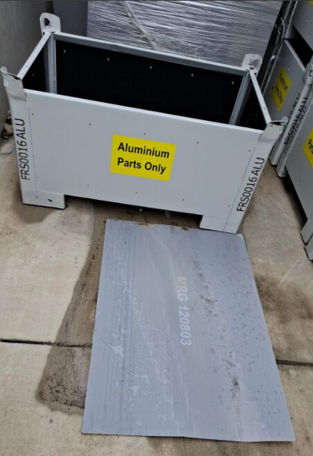 Kontener metalowy 1240x840x690m m